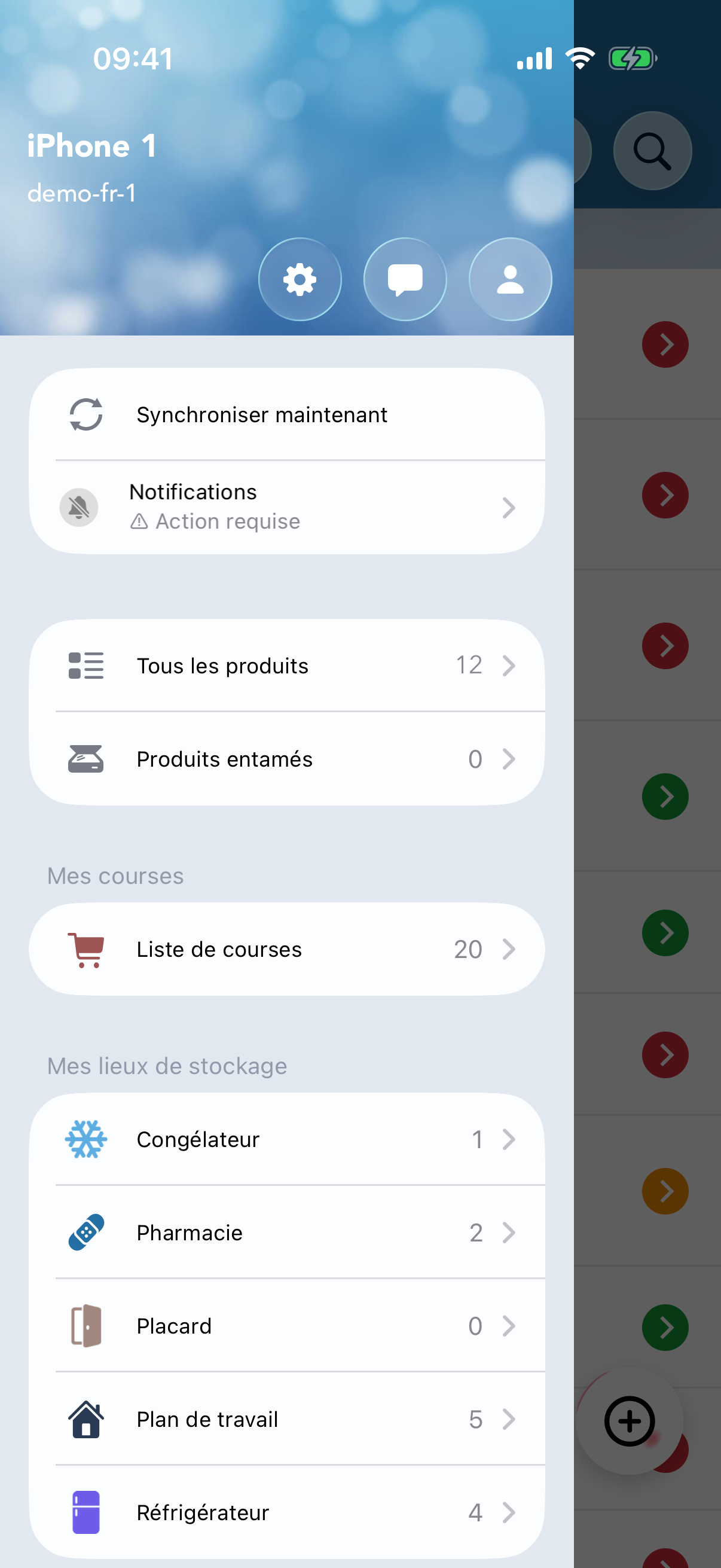 Menu latéral ouvert sur l'écran principal, avec l'icône « Mon compte » en évidence.